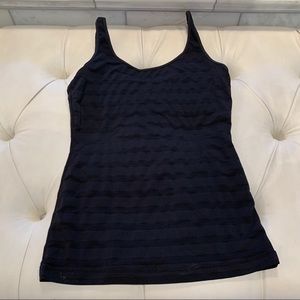 Lululemon black stripe tank 4